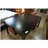 Image 1 : MODERN DINING TABLE WITH 2 DRAWERS AND 4 CHAIRS