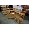 Image 1 : 2 WOOD FOLDING SHELVES