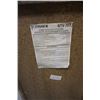 Image 6 : PAIR OF FISHER STV-723 FLOOR SPEAKERS