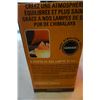 Image 6 : NEW NATURAL SALT ROCK LAMP IN BOX