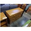 Image 1 : 3 DRAWER WOOD DRESSER