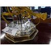 Image 3 : HEAVY CRYSTAL TABLE LAMP