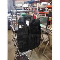 SWAT TACTICAL VEST