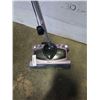 Image 2 : SHARK STICK VACUUM