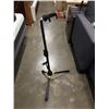 Image 1 : HERCULES GUITAR STAND