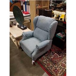 VINTAGE WINGBACK RECLINER