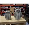 Image 1 : 2 DECORATIVE OWL FIGURES
