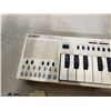 Image 2 : 2 vintage casio electronic musical instruments