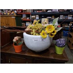 Large porcelain planter with 2 small planters and artificial flowers