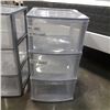 Image 3 : 2 plastic 3 drawer organizers