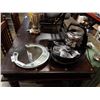 Image 1 : Trudeau grill and kettle with thinner scale