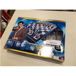 DOCTOR WHO ANIMATED CHESS SET