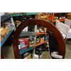 Image 2 : DRESSING MIRROR ON STAND