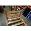 Image 3 : TWIN SIZE BED FRAME