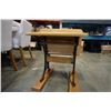 Image 4 : VINTAGE SCHOOL DESK