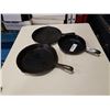 Image 1 : 3 CAST IRON FRYING PANS