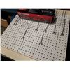 Image 3 : MOTOMASTER SCISSOR JACK AND PEG BOARD WITH HANGERS