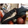 Image 2 : BOX OF JACKETS AND BASKETBALLS