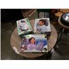 Image 1 : Homedics shiatsu massager, with messaging heat cushion and massaging pillow