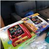 Image 2 : 2 lite brite sets and silicone: ice cube trays