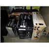 Image 2 : Box of appliences, coffe maker and light fixture