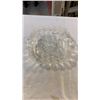 Image 9 : 5 GLASS AND CRYSTAL SERVING DISHES