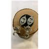 Image 8 : CUT WOOD JEWELRY DISPLAYS AND EARRINGS