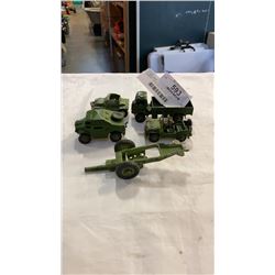 LOT OF METAL MILITARY DINKY TOYS