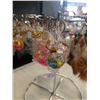 Image 3 : SPINNING DISPLAY RACK OF KEYCHAINS