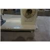Image 3 : SINGER SEWING MACHINE MODEL 974 W/ PEDAL