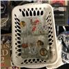 Image 2 : SPORTS COLLECTIBLES LOT