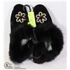 Image 1 : LADIES MOCCASINS SIZE 6