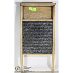 WASHBOARD GSW ENAMELED  VINTAGE