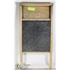 Image 1 : WASHBOARD GSW ENAMELED  VINTAGE