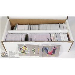BOX OF MARVEL & STAR WARS COLL. CARDS