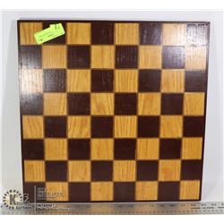 WOOD CHESS/CHECKERS BOARD