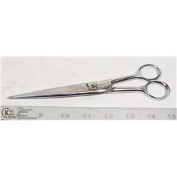 NEW PROFESSIONAL SCISSORS