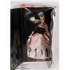 Image 1 : TIMELESS SILHOUETTE BARBIE - OPEN BOX