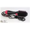 Image 1 : HOT AIR HAIR STYLER