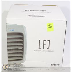 QST PERSONAL MINI AIR COOLER