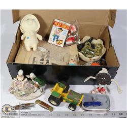 SHOEBOX OF RANDOM VINTAGE ITEMS