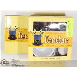 FONDUE SET WITH 128 PAGE FONDUE BOOK