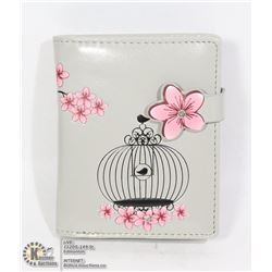 NEW SHAG WEAR WOMENS WALLET