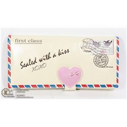 NEW SHAG WEAR WOMENS WALLET