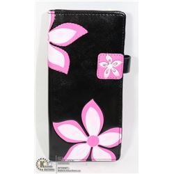 NEW SHAG WEAR WOMENS WALLET