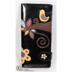 NEW SHAG WEAR WOMENS WALLET