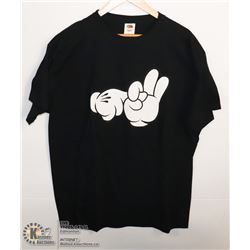 GRAPHIC HAND GESTURE T-SHIRT SIZE X-LARGE
