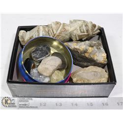BOX OF ASSORTED GEODES & POLISHED ROCKS.