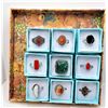 Image 1 : 11)  LOT OF 9 FASHION RINGS INCLUDING: CORAL,