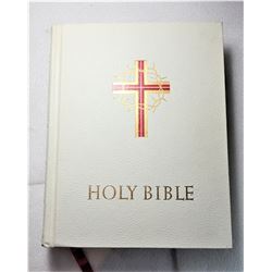17)  LEATHER BOUND CATHOLIC DELUXE EDITION